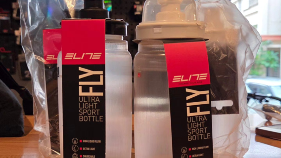 【プロ御用達！】超軽量＆滑りにくい「ELITE FLY TEX」入荷！