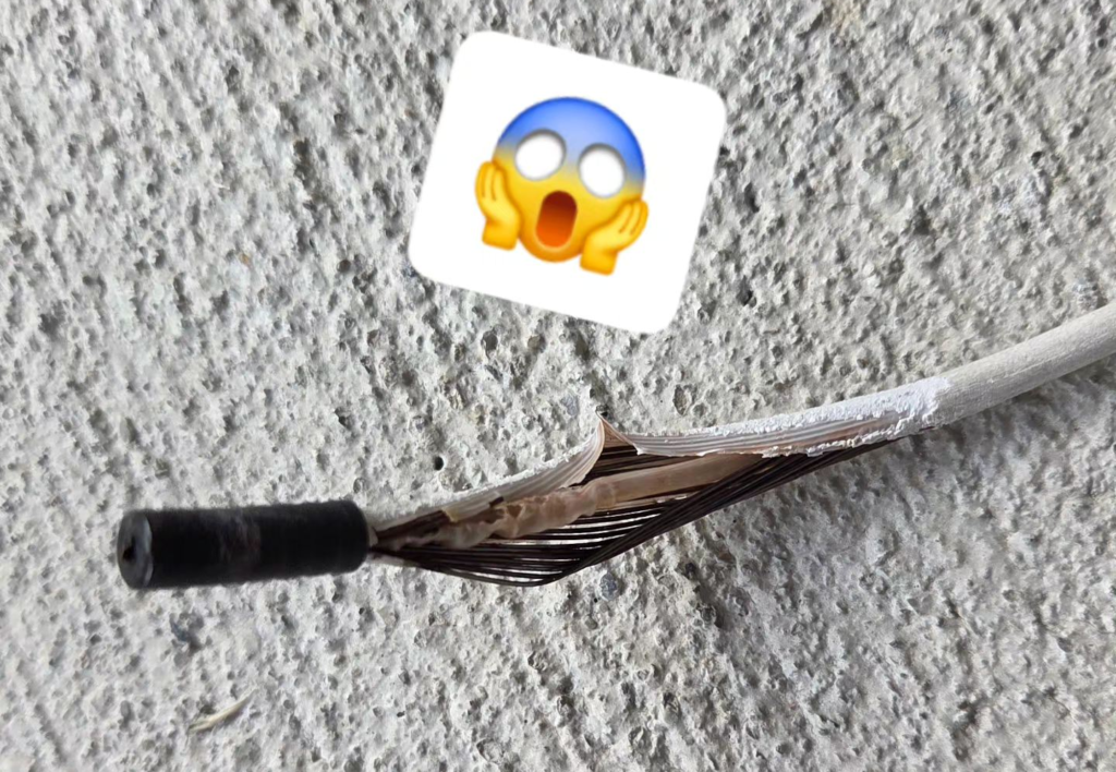 パンク修理のついでに見つかった重大なSOS